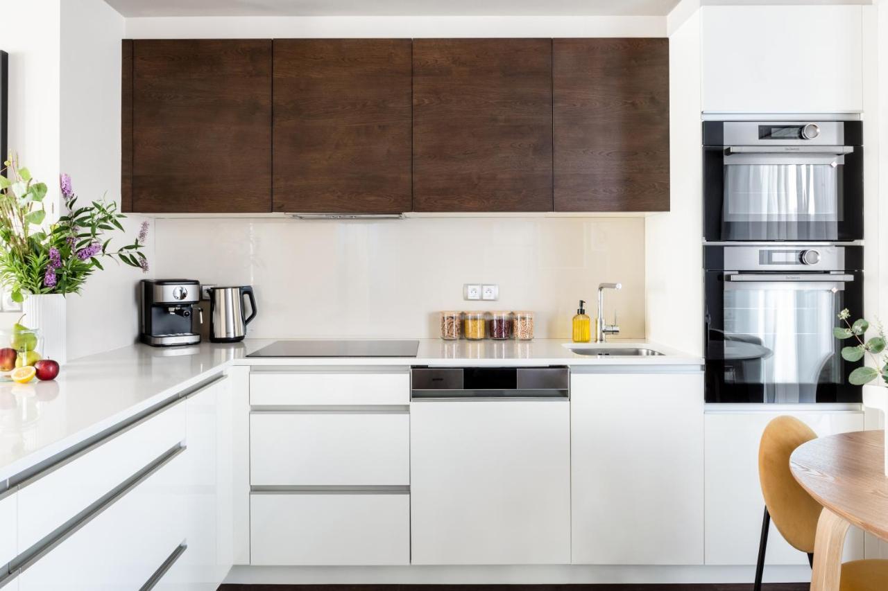 Turnkey I Central Apartment With Terrace ปราก ภายนอก รูปภาพ